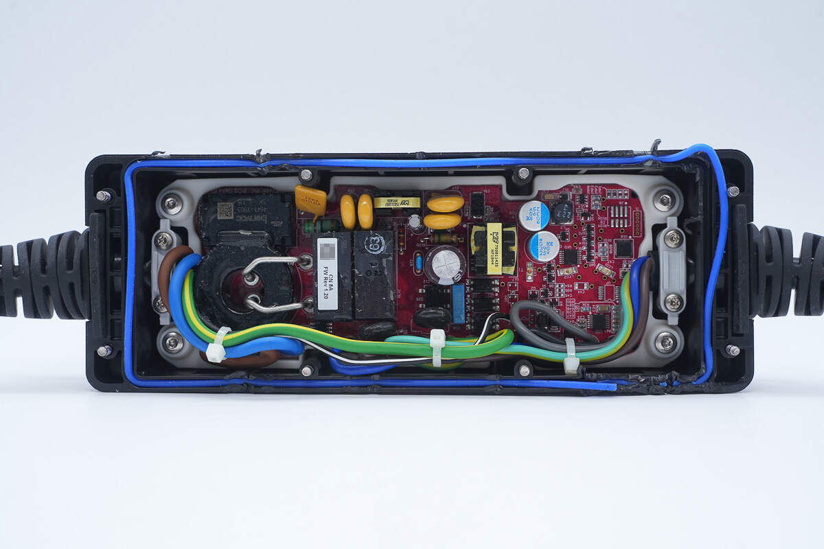 Teardown of Ford 1760W Portable EV Charger-Chargerlab
