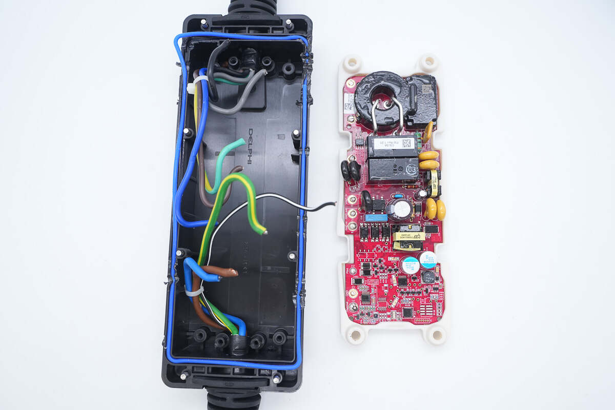 Teardown of Ford 1760W Portable EV Charger-Chargerlab
