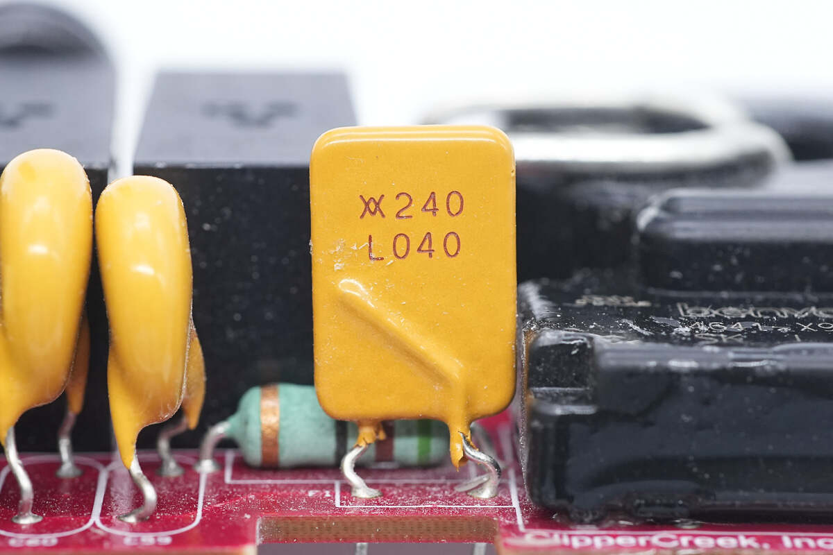 Teardown of Ford 1760W Portable EV Charger-Chargerlab