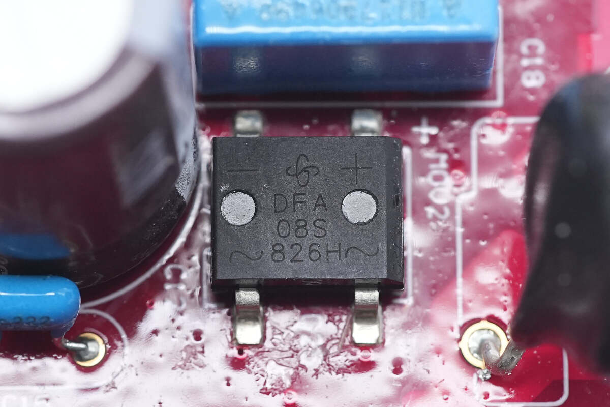 Teardown of Ford 1760W Portable EV Charger-Chargerlab
