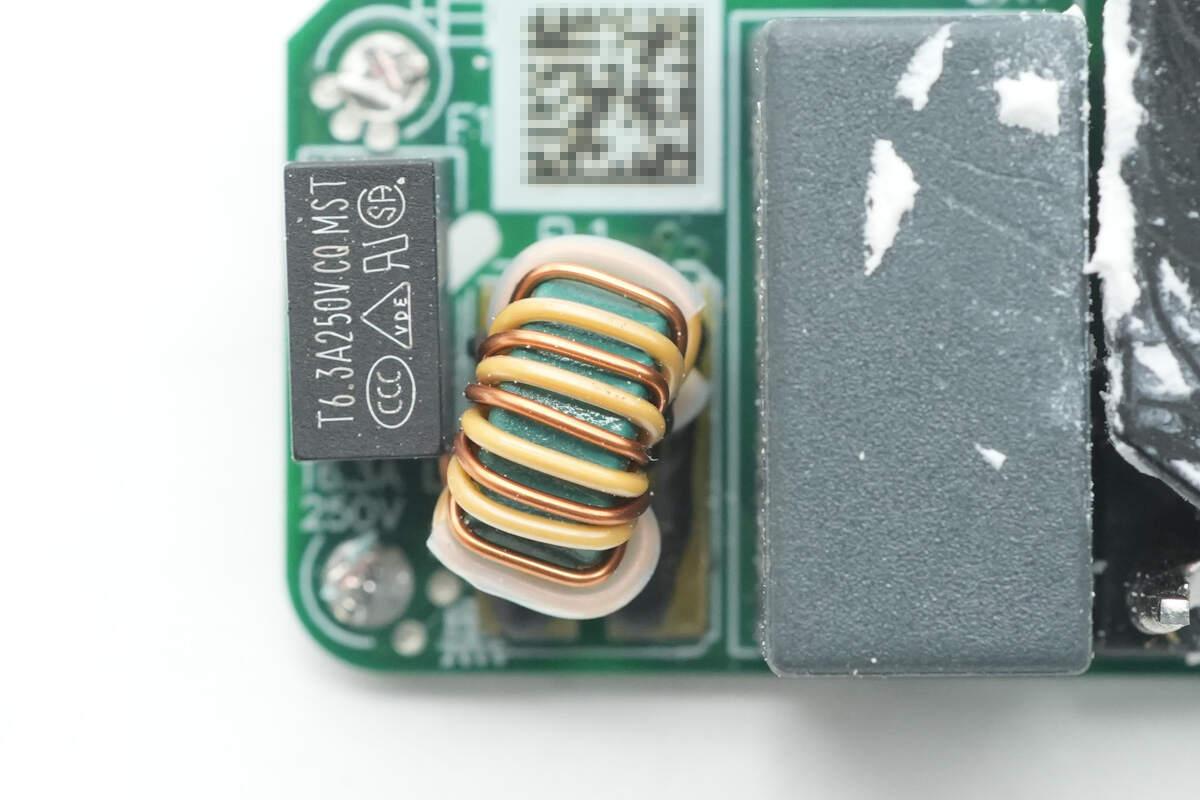 Teardown of Delta 240W PD3.1 USB-C Power Adapter-Chargerlab