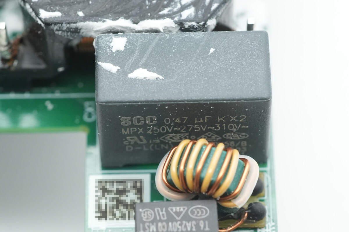 Teardown of Delta 240W PD3.1 USB-C Power Adapter-Chargerlab