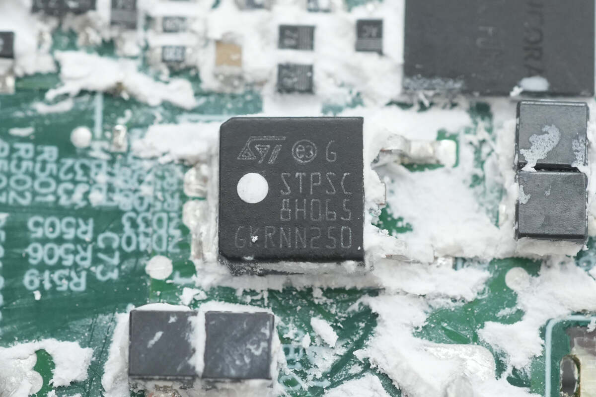 Teardown of Delta 240W PD3.1 USB-C Power Adapter-Chargerlab