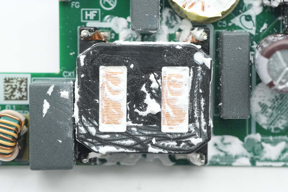 Teardown of Delta 240W PD3.1 USB-C Power Adapter-Chargerlab