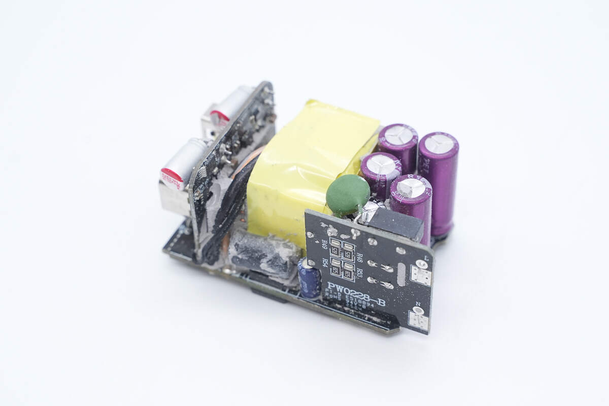 Teardown of Baseus 65W GaN5 Pro Charger (CCGAN65C5)-Chargerlab