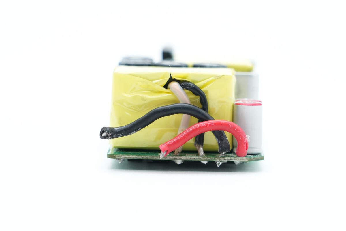 Teardown of CANDYSIGN 160W CoCan Ultra-Chargerlab