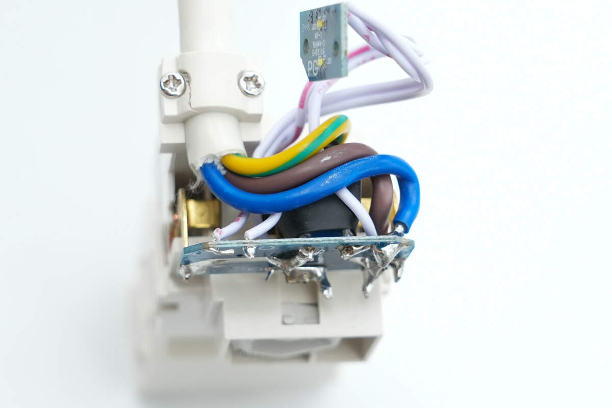 Teardown of CANDYSIGN 160W CoCan Ultra-Chargerlab