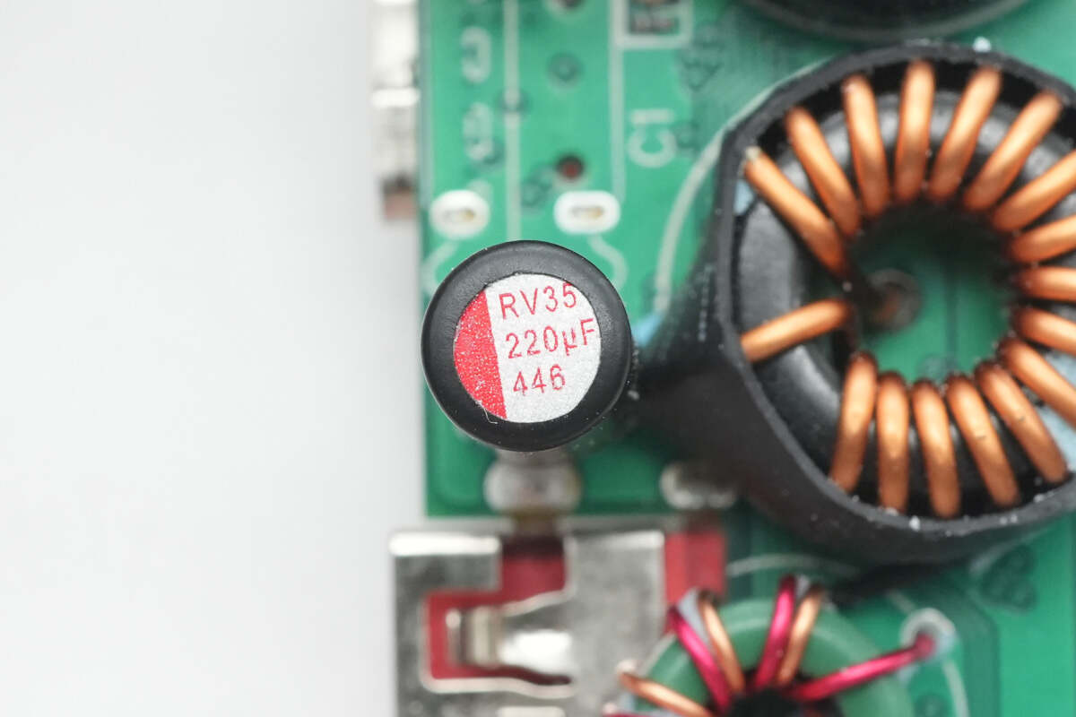 Teardown of CANDYSIGN 160W CoCan Ultra-Chargerlab