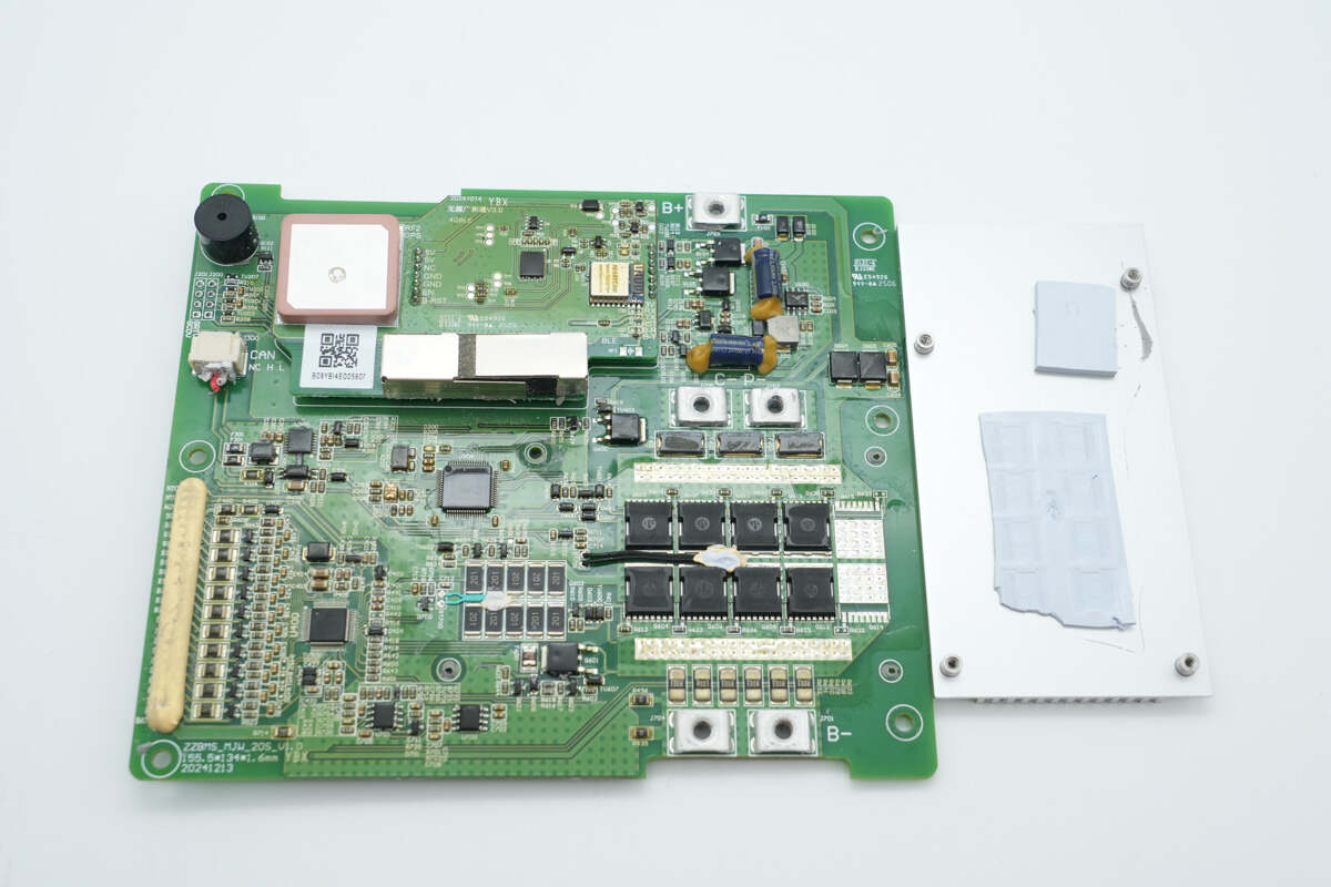 Teardown of Zhizu 2700Wh Zhiba MAX LiFePO₄ Swappable Battery Pack (DM60N-45ET)-Chargerlab
