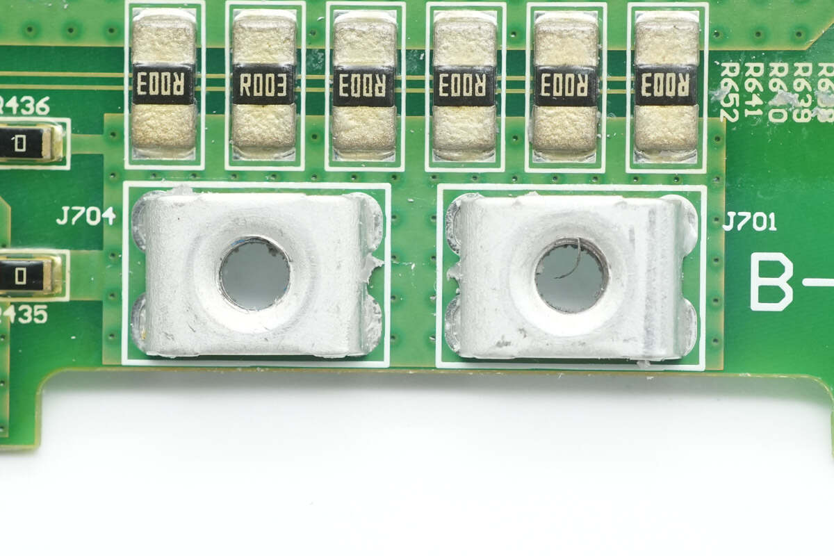 Teardown of Zhizu 2700Wh Zhiba MAX LiFePO₄ Swappable Battery Pack (DM60N-45ET)-Chargerlab