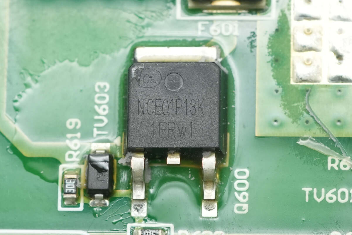 Teardown of Zhizu 2700Wh Zhiba MAX LiFePO₄ Swappable Battery Pack (DM60N-45ET)-Chargerlab