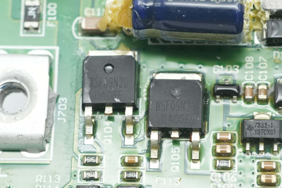 Teardown of Zhizu 2700Wh Zhiba MAX LiFePO₄ Swappable Battery Pack (DM60N-45ET)-Chargerlab