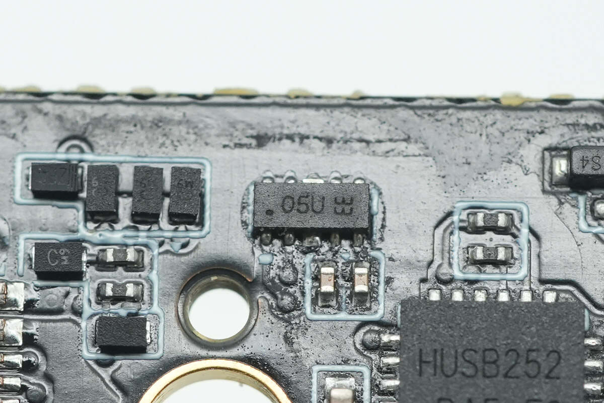 Teardown of Insta360 X5 Utility Fast Charge Case (CINSBAHM)-Chargerlab