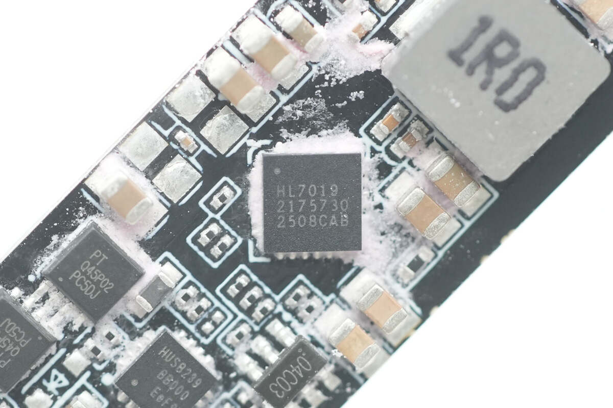 Teardown of Insta360 X5 Utility Fast Charge Case (CINSBAHM)-Chargerlab