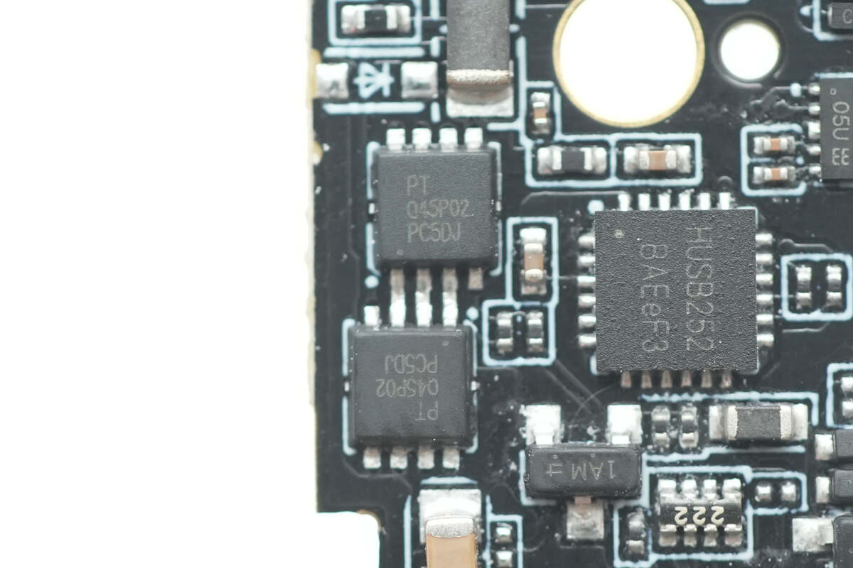 Teardown of Insta360 X5 Utility Fast Charge Case (CINSBAHM)-Chargerlab