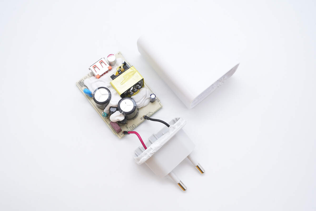 Teardown of TECNO 45W Accessories Charger (U450TEC)-Chargerlab