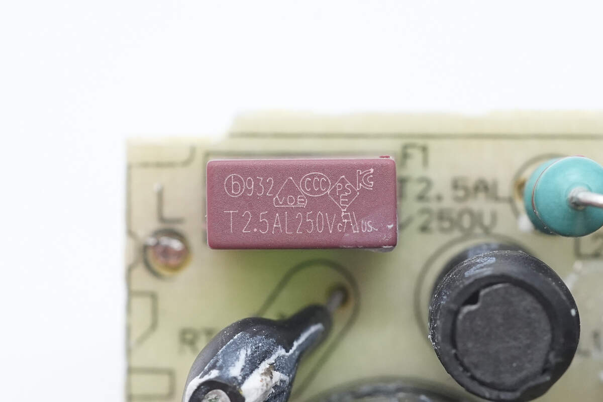Teardown of TECNO 45W Accessories Charger (U450TEC)-Chargerlab