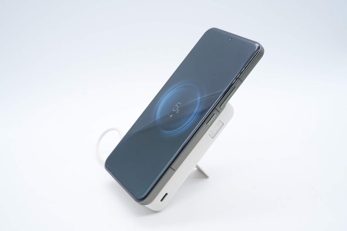 Teardown of Xiaomi 10000mAh 7.5W Magnetic Stand Power Bank (WPB1007Z)-Chargerlab