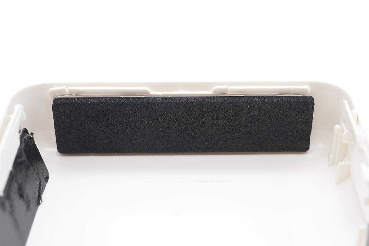 Teardown of Xiaomi 10000mAh 7.5W Magnetic Stand Power Bank (WPB1007Z)-Chargerlab