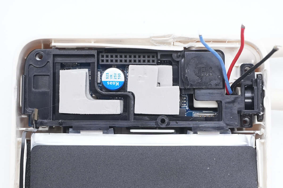 Teardown of Xiaomi 10000mAh 7.5W Magnetic Stand Power Bank (WPB1007Z)-Chargerlab