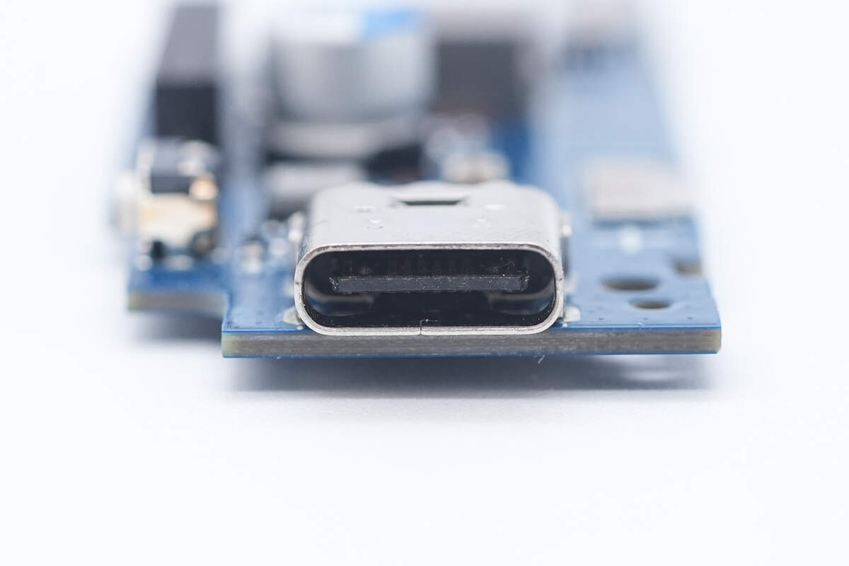 Teardown of Xiaomi 10000mAh 7.5W Magnetic Stand Power Bank (WPB1007Z)-Chargerlab