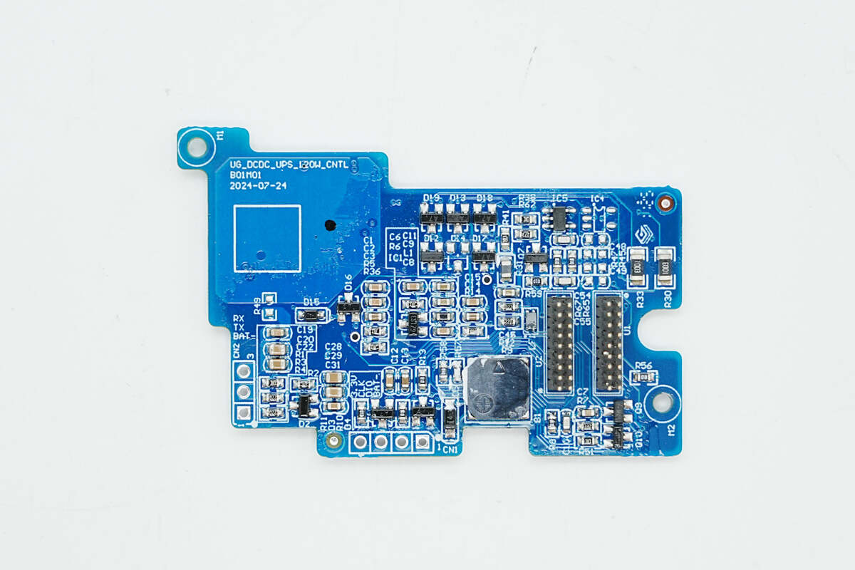 Teardown of UGREEN 120W DC UPS (US3000)-Chargerlab