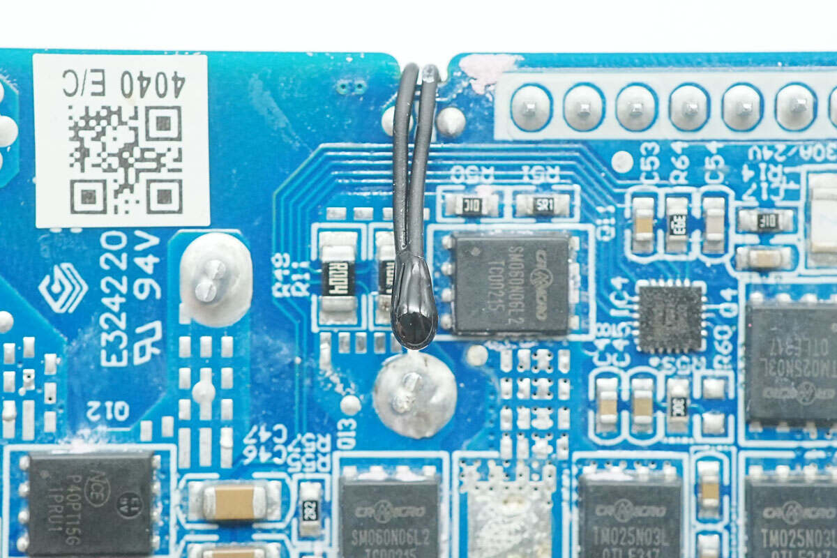 Teardown of UGREEN 120W DC UPS (US3000)-Chargerlab