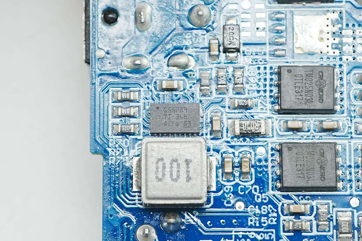 Teardown of UGREEN 120W DC UPS (US3000)-Chargerlab