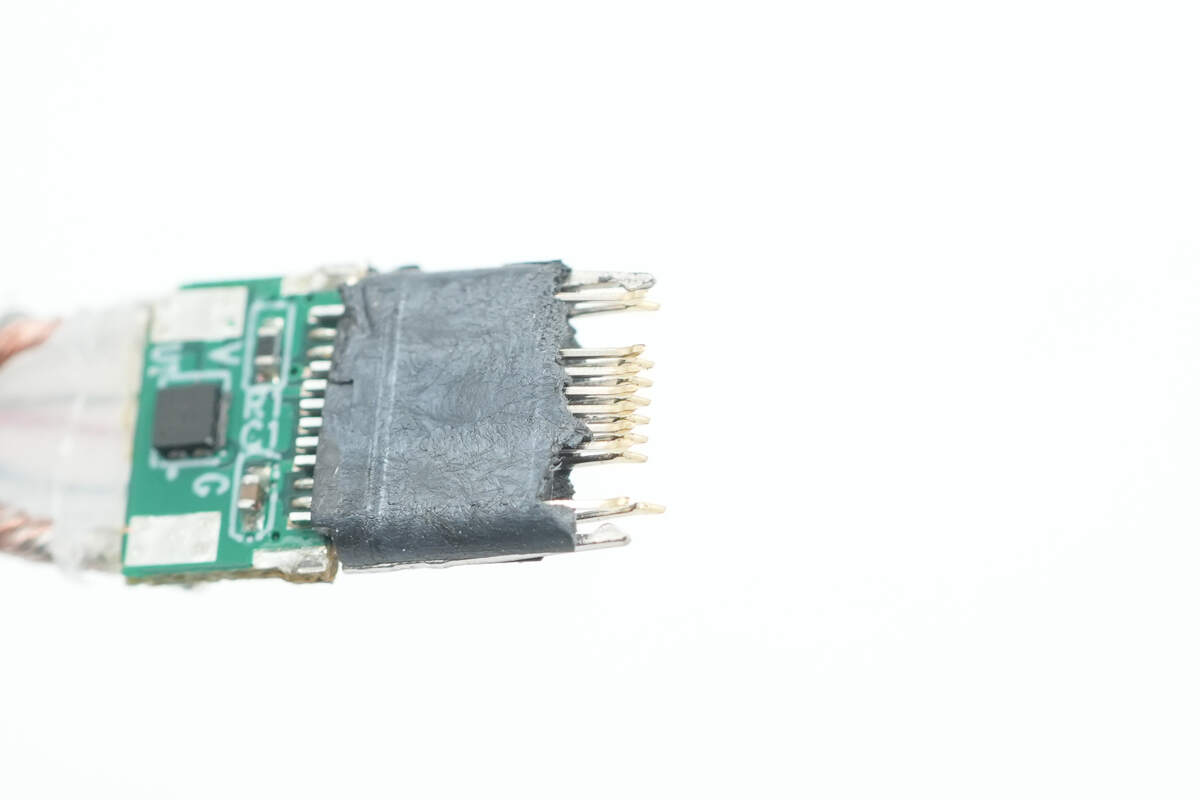 Teardown of Lenovo thinkplus 240W Qlex Dual USB-C Retractable Cable (CBQX240A)-Chargerlab
