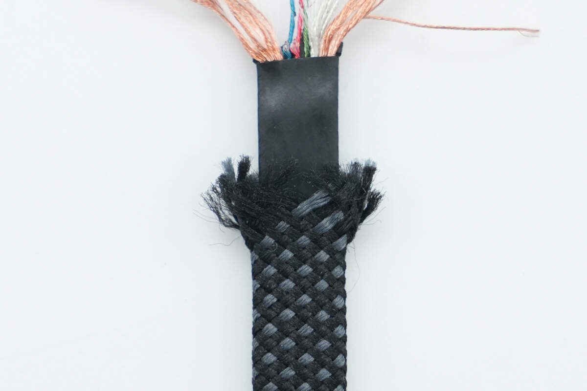 Teardown of Lenovo thinkplus 240W Qlex Dual USB-C Retractable Cable (CBQX240A)-Chargerlab