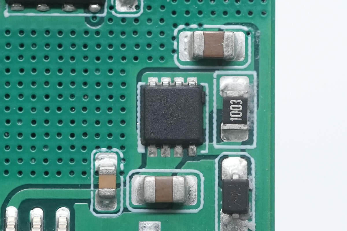 Teardown of HUNDA 300W USB-C GaN Charging Station (A2319-300W-02)-Chargerlab