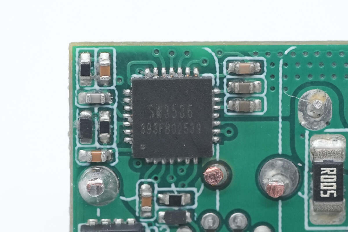 Teardown of HUNDA 300W USB-C GaN Charging Station (A2319-300W-02)-Chargerlab
