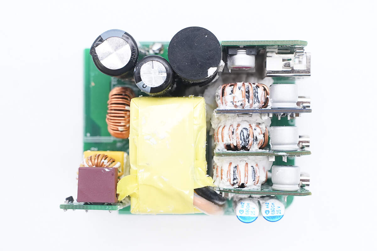 Teardown of Walmart Onn. 72W Multi-Port GaN Wall Charger (WIAWHT36008513)-Chargerlab