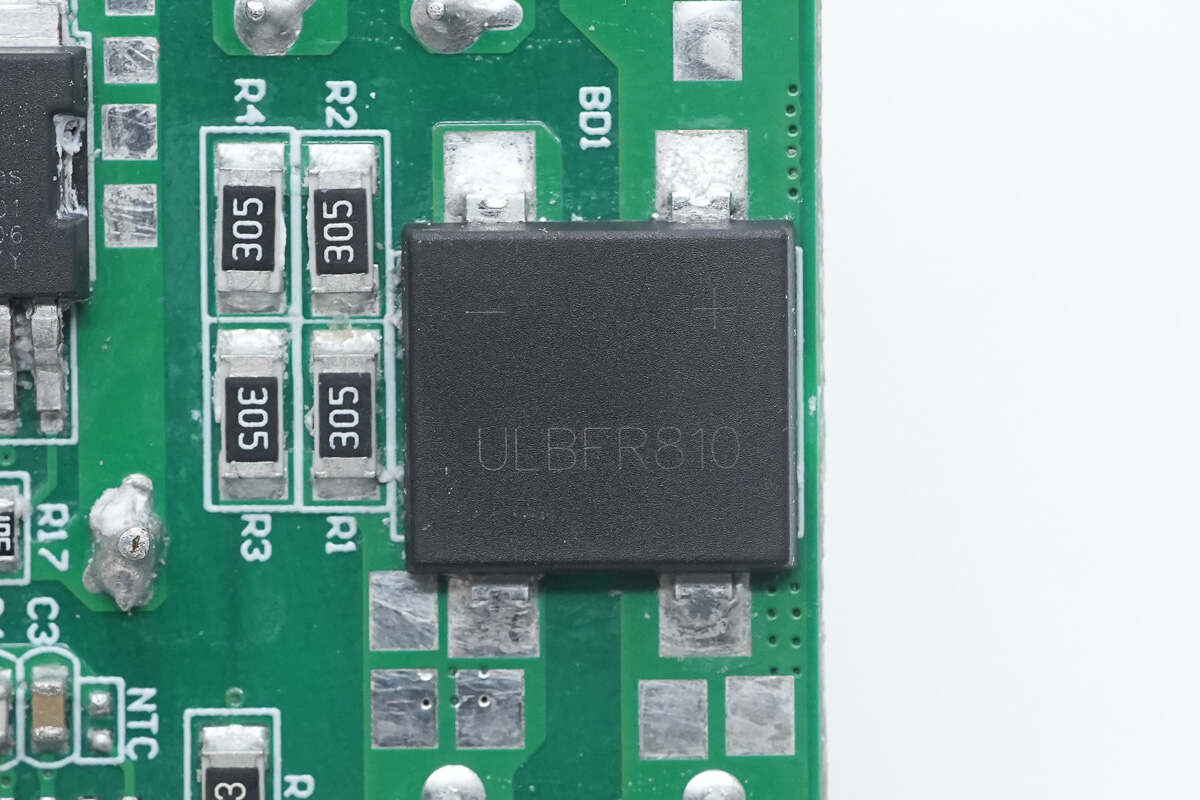 Teardown of Walmart Onn. 72W Multi-Port GaN Wall Charger (WIAWHT36008513)-Chargerlab