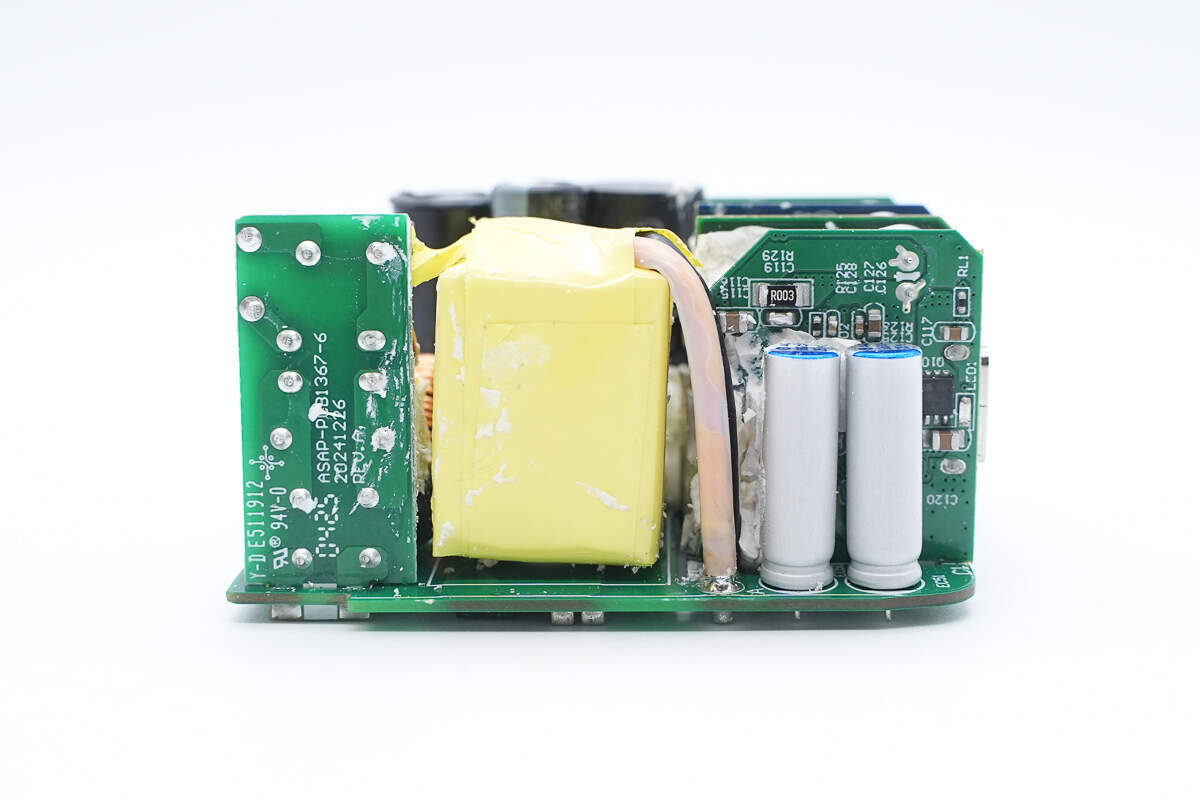 Teardown of Walmart Onn. 72W Multi-Port GaN Wall Charger (WIAWHT36008513)-Chargerlab