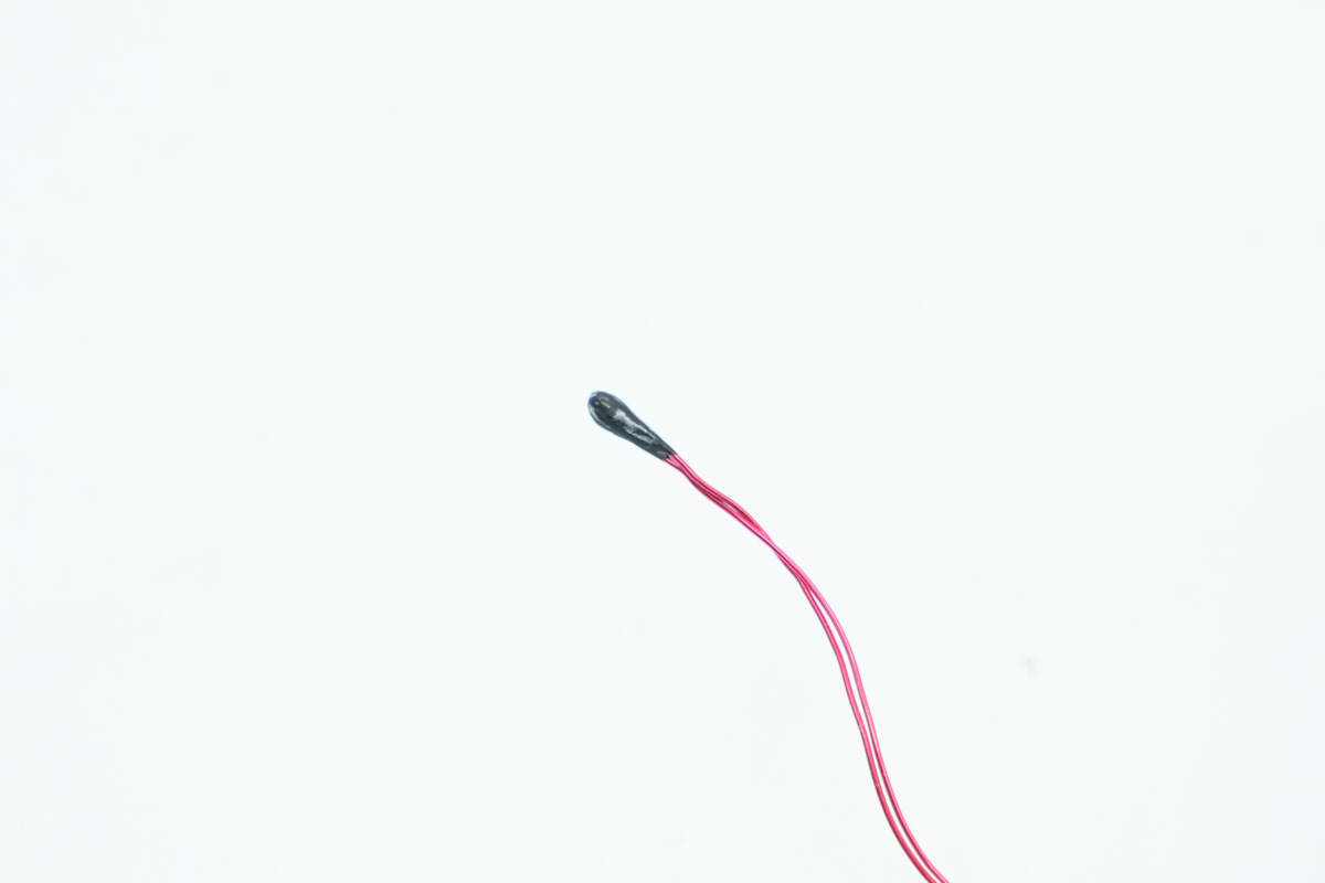 Teardown of UGREEN Nexode 20000mAh 165W Power Bank with Retractable USB-C Cable (PB726)-Chargerlab