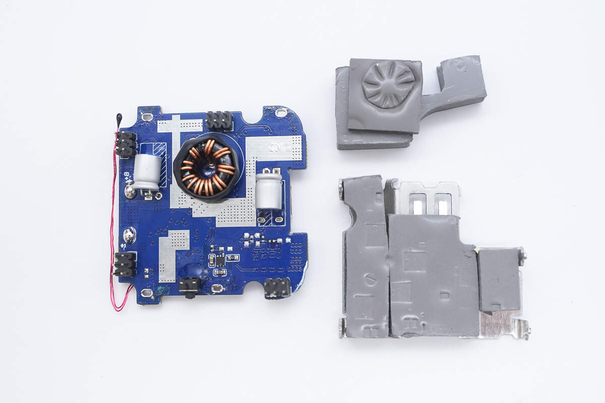 Teardown of UGREEN Nexode 20000mAh 130W Power Bank with Built-in USB-C Cable (PB723)-Chargerlab