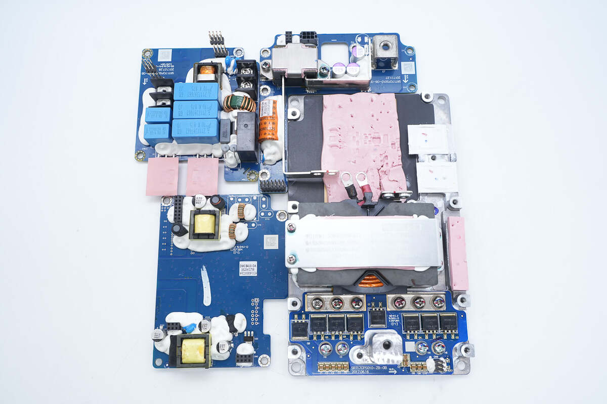 Teardown of Foton Aumark 3kW DC-DC Converter (SDM302BUYM)-Chargerlab