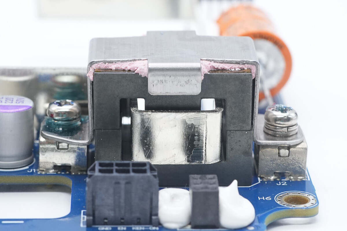 Teardown of Foton Aumark 3kW DC-DC Converter (SDM302BUYM)-Chargerlab