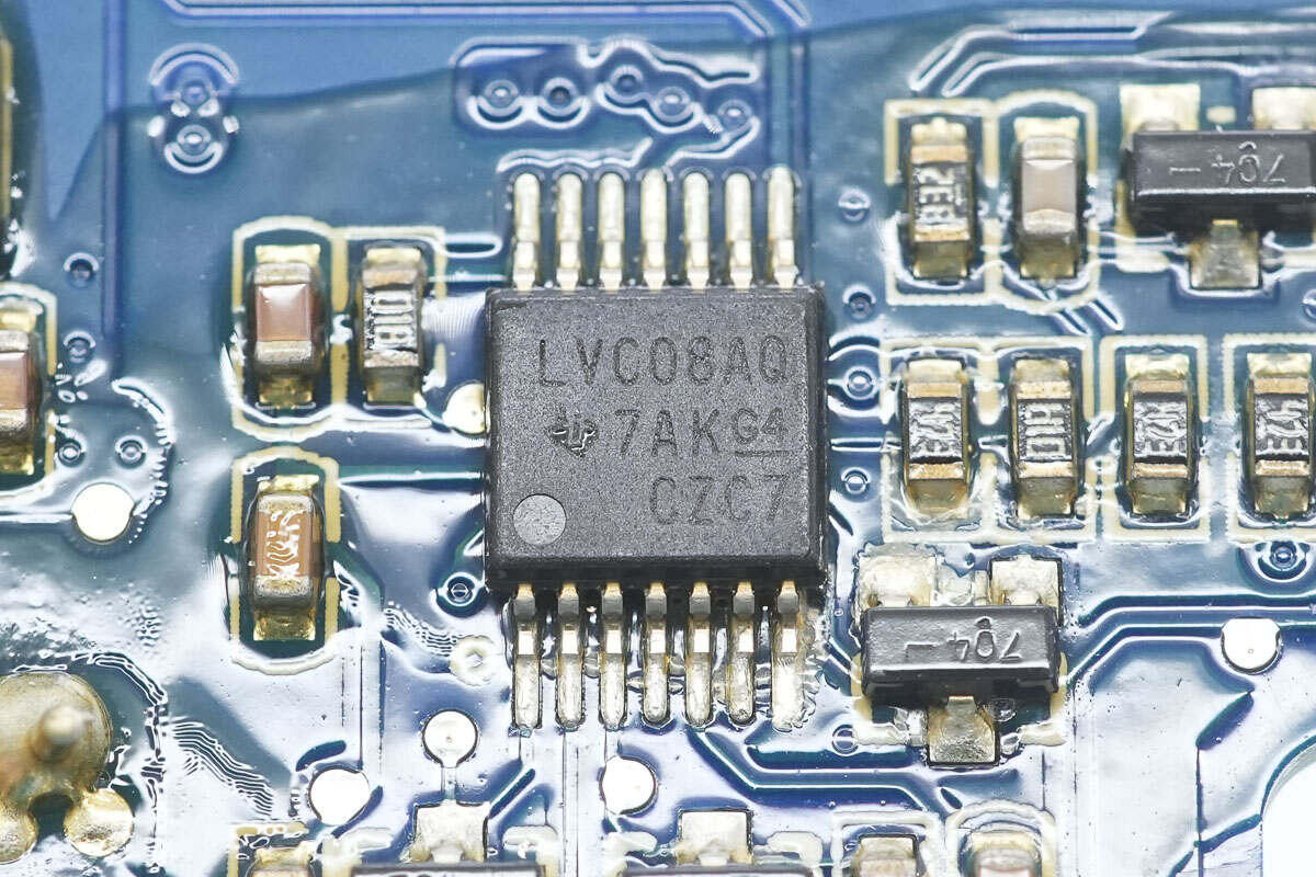 Teardown of Foton Aumark 3kW DC-DC Converter (SDM302BUYM)-Chargerlab