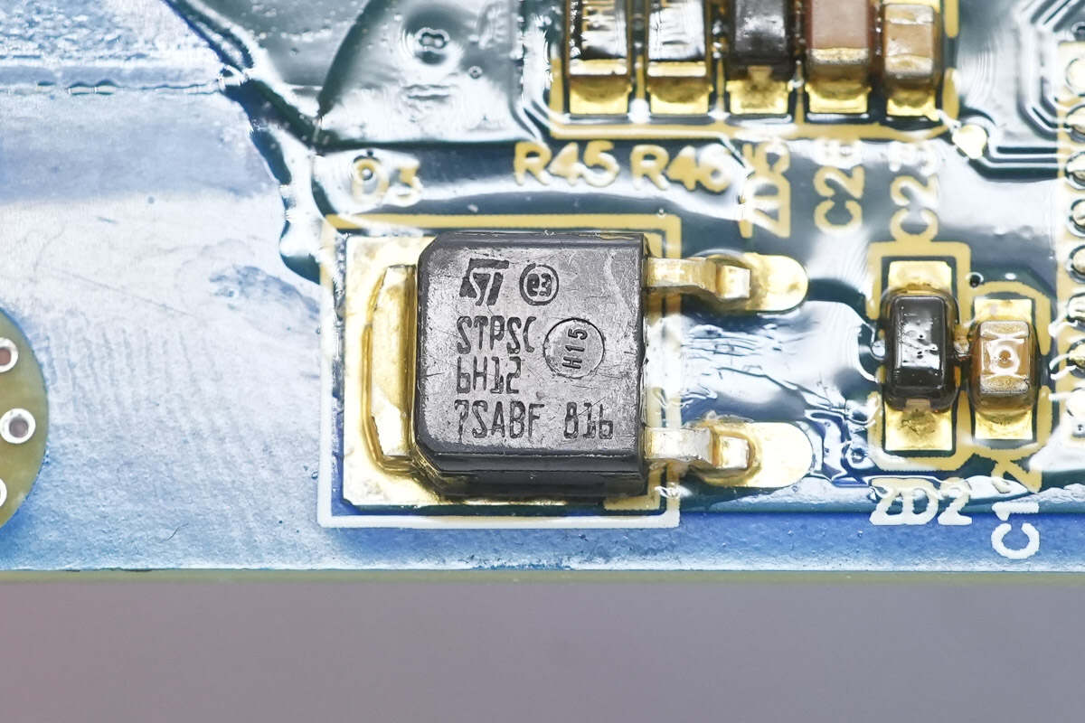 Teardown of Foton Aumark 3kW DC-DC Converter (SDM302BUYM)-Chargerlab
