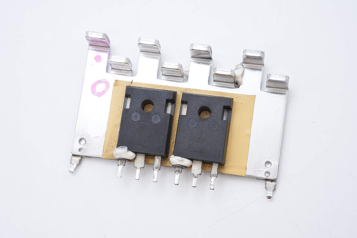 Teardown of EMERSON 1725W AC Power Supply (7001490-J000)-Chargerlab