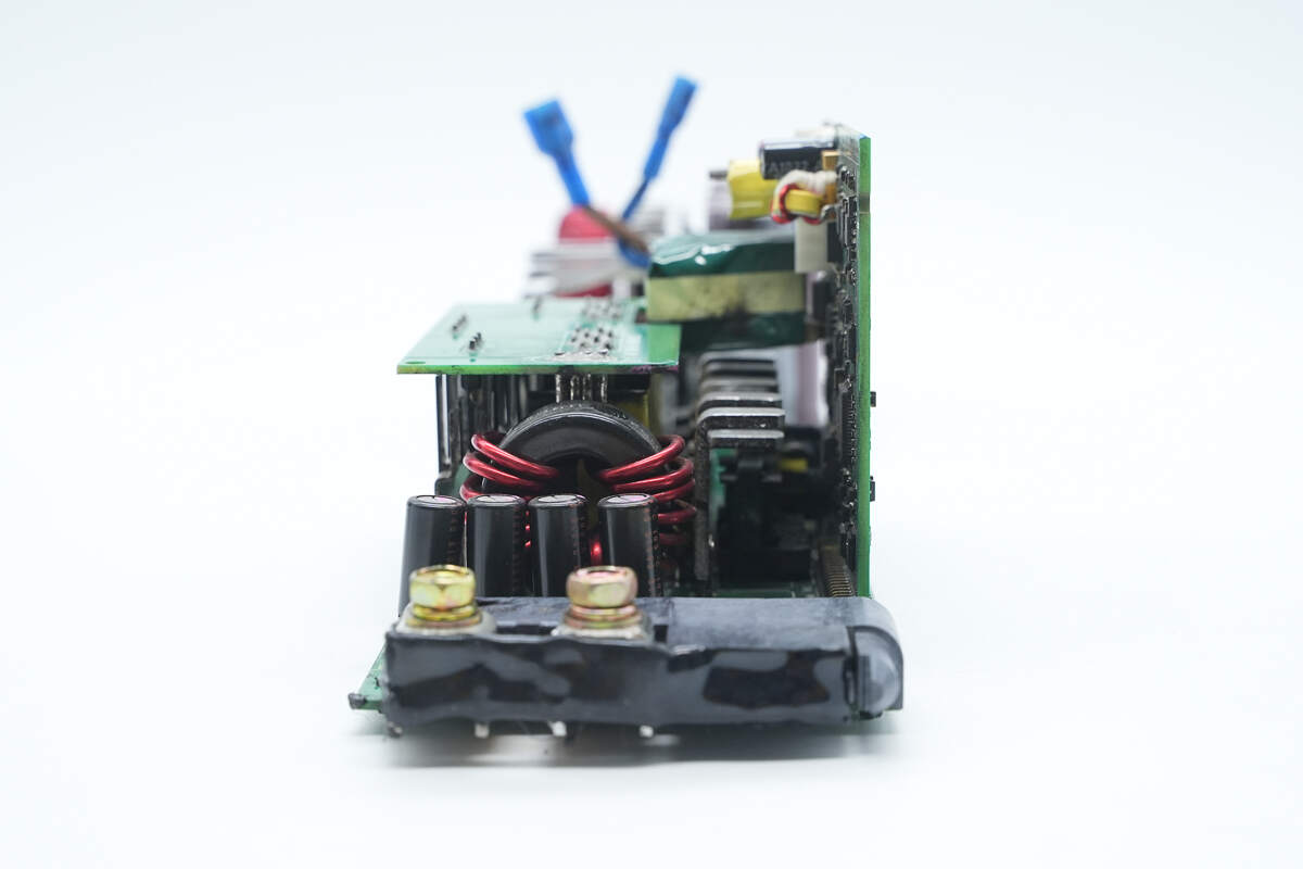 Teardown of EMERSON 1725W AC Power Supply (7001490-J000)-Chargerlab
