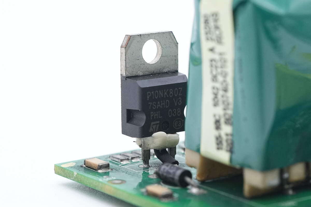Teardown of EMERSON 1725W AC Power Supply (7001490-J000)-Chargerlab