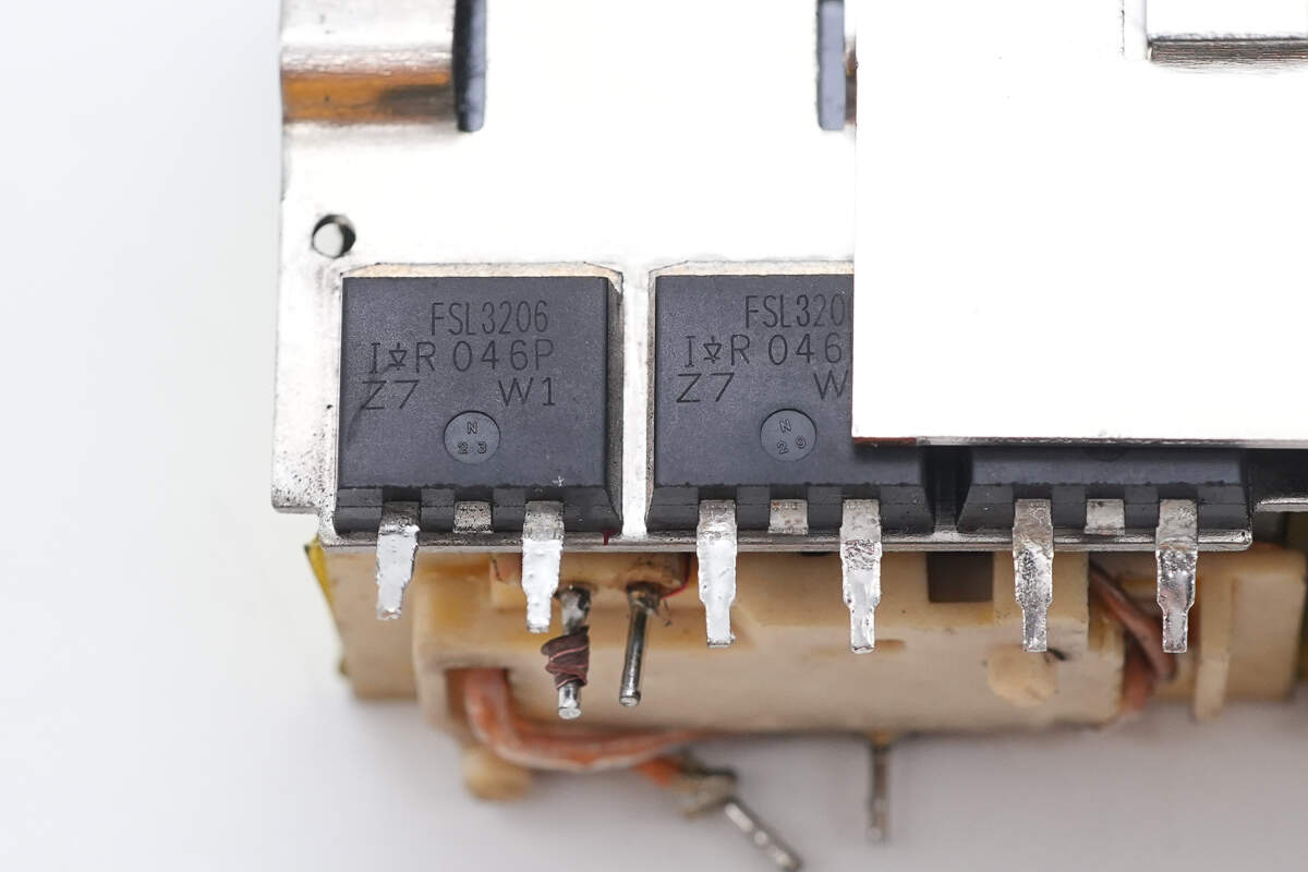 Teardown of EMERSON 1725W AC Power Supply (7001490-J000)-Chargerlab