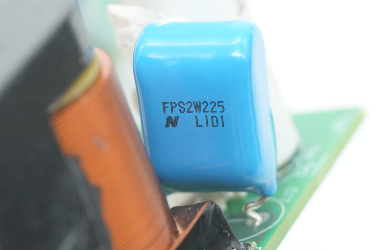 Teardown of GreatWall 2200W 80 PLUS Platinum Server Power Supply (CRPS2200DLW)-Chargerlab