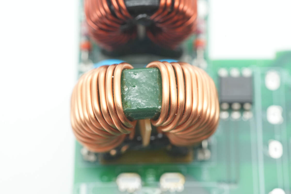 Teardown of GreatWall 2200W 80 PLUS Platinum Server Power Supply (CRPS2200DLW)-Chargerlab