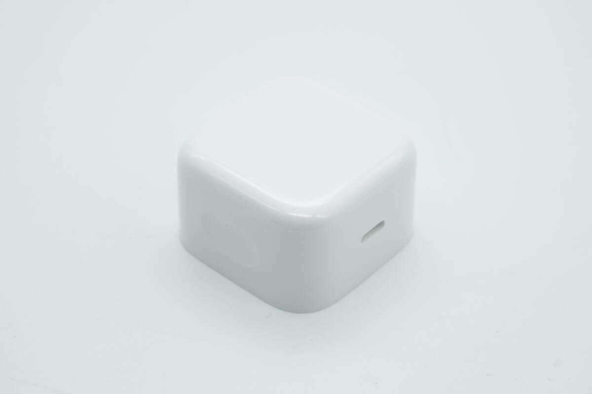 Teardown of Apple 40W Dynamic Power Adapter with 60W Max (A3365)-Chargerlab
