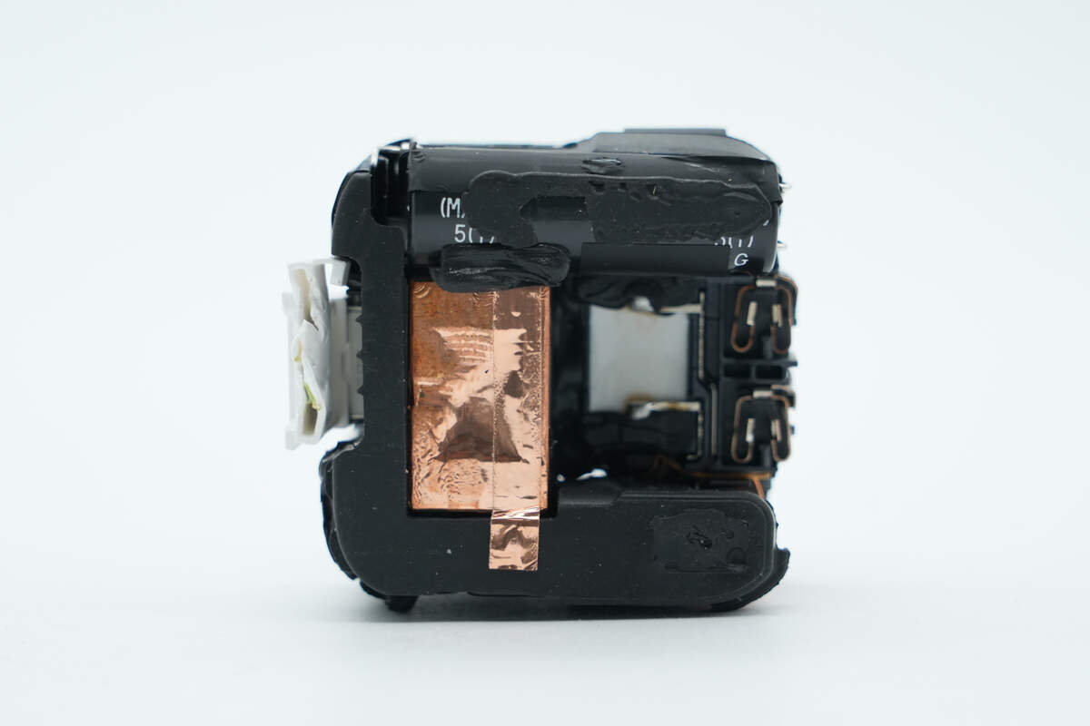Teardown of Apple 40W Dynamic Power Adapter with 60W Max (A3365)-Chargerlab