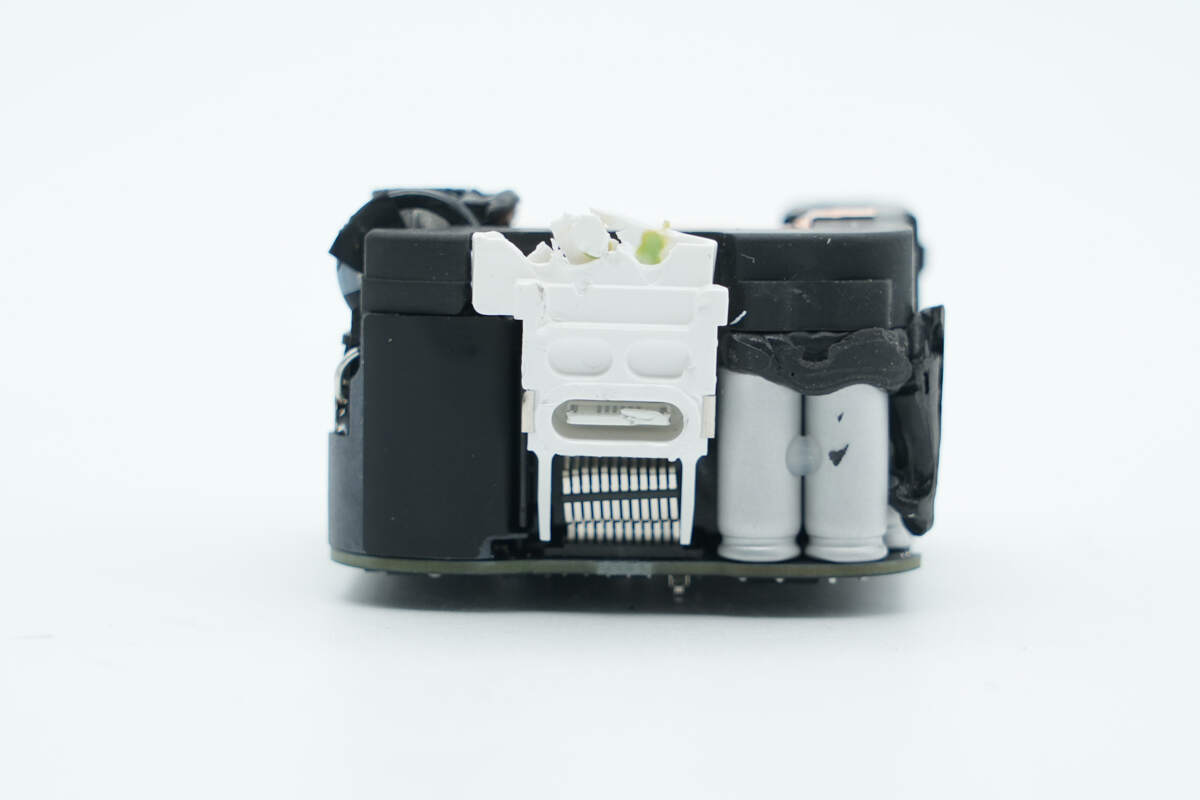 Teardown of Apple 40W Dynamic Power Adapter with 60W Max (A3365)-Chargerlab